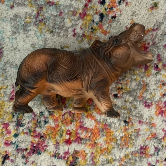 None Other - Porcelain (?) Hippo Knick-Knack, made in Japan